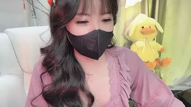 Mya Lee online show from January 23, 2025, 5:21 pm