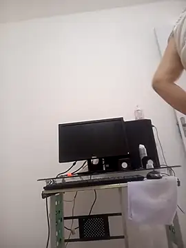 Snapshot of CASADASIGILO2 chatting on September 28, 2025, 6:48 pm CASADASIGILO2 online show from September 28, 2025, 6:48 pm