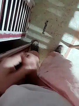 Snapshot of GeilerSchweizer chatting on January 23, 2025, 1:13 pm GeilerSchweizer online show from January 23, 2025, 1:13 pm