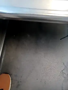 Snapshot of GeilerSchweizer chatting on November 3, 2025, 3:59 pm GeilerSchweizer online show from November 3, 2025, 3:59 pm