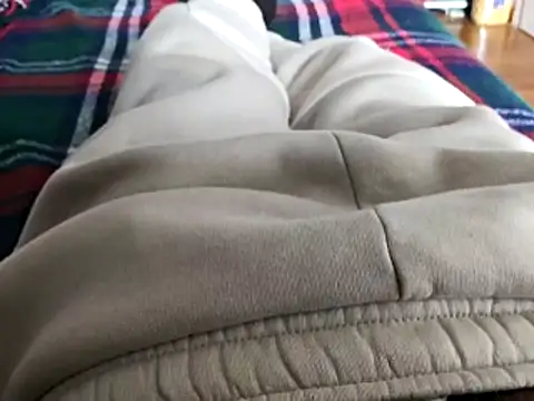 PepeCharlie27 online show from February 15, 2026, 9:19 am