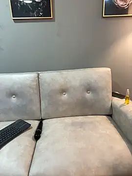 Savvanahh online show from March 18, 2026, 1:13 pm