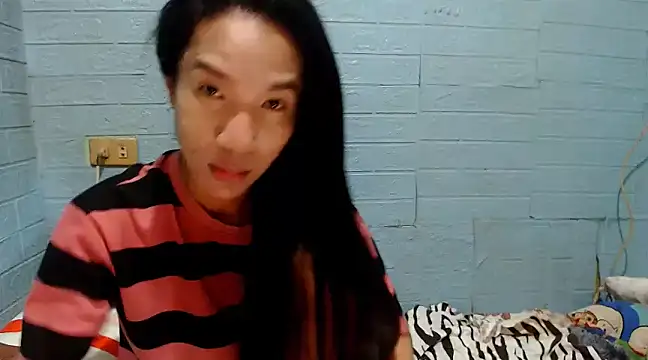 Snapshot of AsianNaughtiesMistress chatting on March 20, 2025, 11:16 am AsianNaughtiesMistress online show from March 20, 2025, 11:16 am