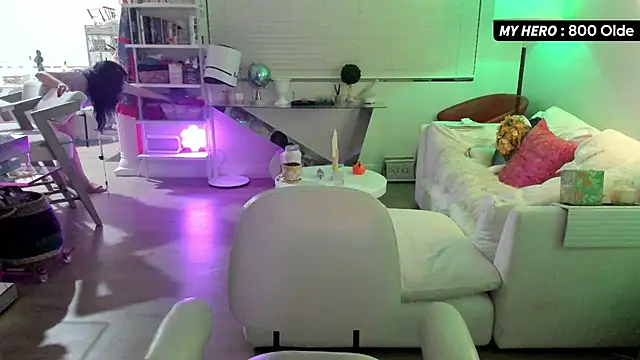 Snapshot of Vesaaa chatting on October 8, 2025, 3:19 am Vesaaa online show from October 8, 2025, 3:19 am