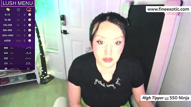 Snapshot of Vesaaa chatting on January 16, 2025, 5:11 am Vesaaa online show from January 16, 2025, 5:11 am