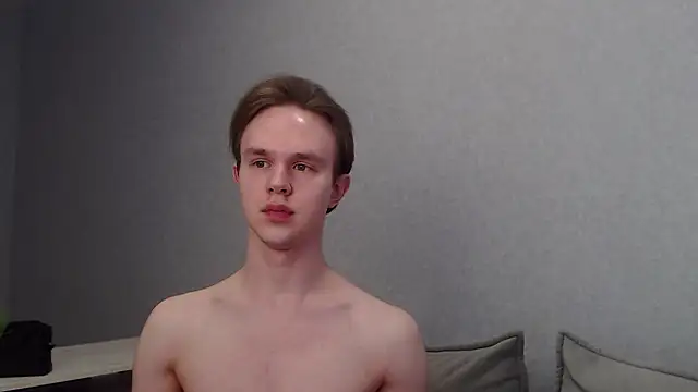 Snapshot of MartinMendez chatting on March 5, 2025, 9:27 am MartinMendez online show from March 5, 2025, 9:27 am