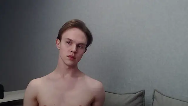 Snapshot of MartinMendez chatting on March 1, 2025, 6:21 pm MartinMendez online show from March 1, 2025, 6:21 pm