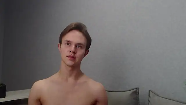 Snapshot of MartinMendez chatting on March 22, 2025, 6:47 pm MartinMendez online show from March 22, 2025, 6:47 pm