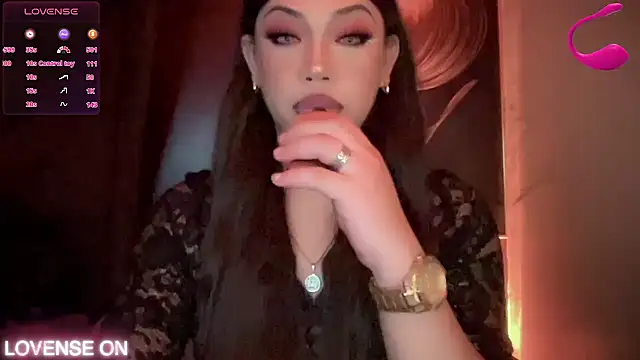 Snapshot of madam_agnes1 chatting on December 5, 2025, 5:11 pm madam agnes1 online show from December 5, 2025, 5:11 pm