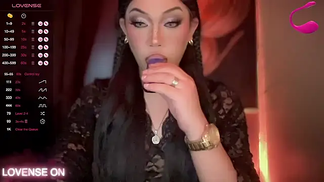 Snapshot of madam_agnes1 chatting on November 16, 2025, 7:18 pm madam agnes1 online show from November 16, 2025, 7:18 pm