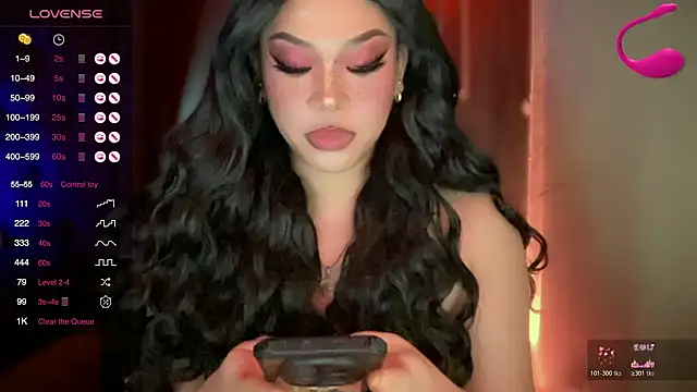 Snapshot of madam_agnes1 chatting on May 10, 2026, 12:25 am madam agnes1 online show from May 10, 2026, 12:25 am