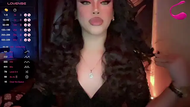 Snapshot of madam_agnes1 chatting on December 1, 2025, 1:45 pm madam agnes1 online show from December 1, 2025, 1:45 pm