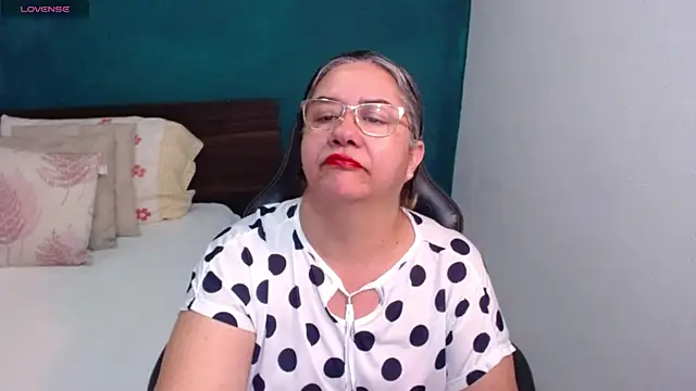 scaelettdubois online show from March 9, 2026, 12:47 am