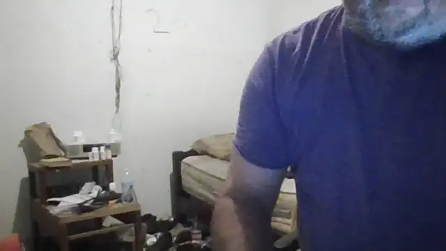 Snapshot of jamestexas chatting on December 17, 2025, 11:54 pm jamestexas online show from December 17, 2025, 11:54 pm