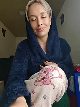 sexymarilyncolombia online show from April 18, 2026, 12:13 am