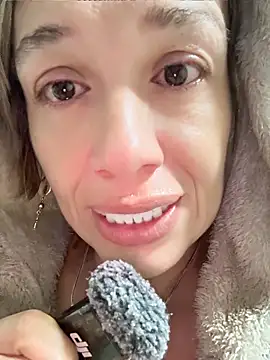 sexymarilyncolombia online show from April 13, 2026, 10:52 am