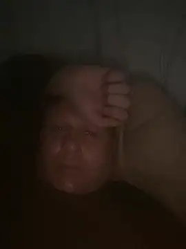 Snapshot of 1981-AZ chatting on February 13, 2026, 5:29 am 1981-AZ online show from February 13, 2026, 5:29 am