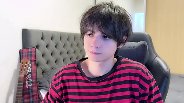 SasukeUhchiaa online show from December 2, 2024, 5:10 pm