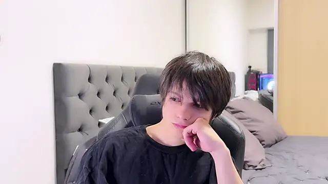 SasukeUhchiaa online show from January 5, 2025, 3:00 am