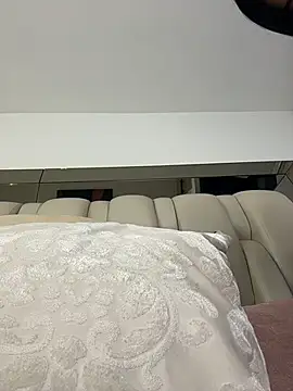 ALISSON FOXXX1 online show from February 15, 2026, 10:52 pm