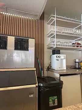 Juninho10c online show from December 14, 2025, 6:02 pm