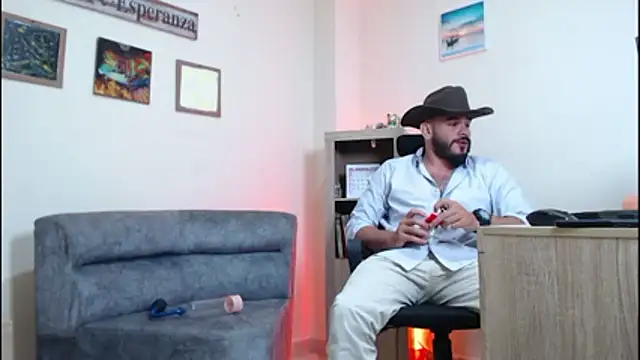 cowboyht online show from April 18, 2026, 6:38 am