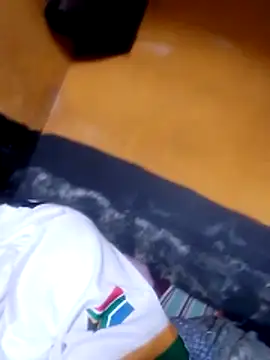 LULE37587001 online show from November 13, 2025, 12:42 pm