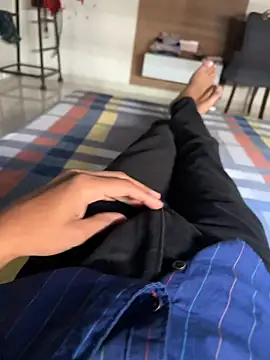 Snapshot of samy6261 chatting on December 17, 2025, 9:14 am samy6261 online show from December 17, 2025, 9:14 am