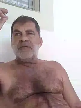 Peludo173317 online show from October 24, 2025, 1:32 pm