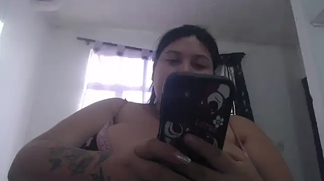 Snapshot of sofi_miracle chatting on November 1, 2025, 11:48 am sofi miracle online show from November 1, 2025, 11:48 am