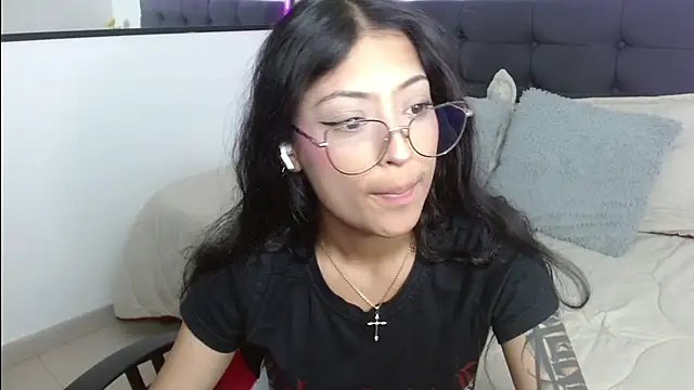 vaness weet online show from April 19, 2026, 8:00 pm