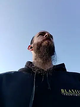 Snapshot of JohnnyFaster chatting on September 27, 2025, 1:06 pm JohnnyFaster online show from September 27, 2025, 1:06 pm