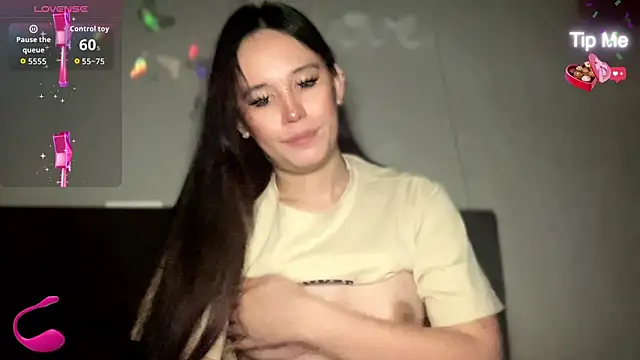 Snapshot of MeganTheRarest chatting on March 2, 2026, 7:26 am MeganTheRarest online show from March 2, 2026, 7:26 am