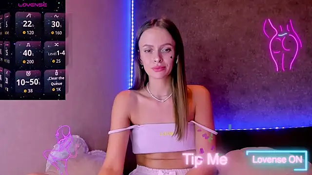 Snapshot of madina_taher chatting on September 14, 2025, 9:04 pm madina taher online show from September 14, 2025, 9:04 pm