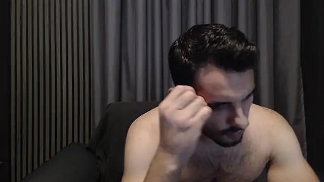 Antoniodiamond online show from October 8, 2025, 7:14 pm