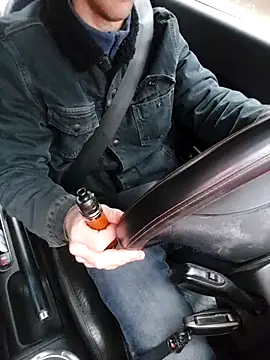 Xcoquinx online show from February 11, 2026, 7:52 am