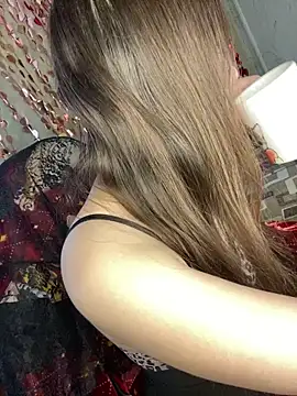 Var Kiss online show from April 26, 2026, 6:22 am