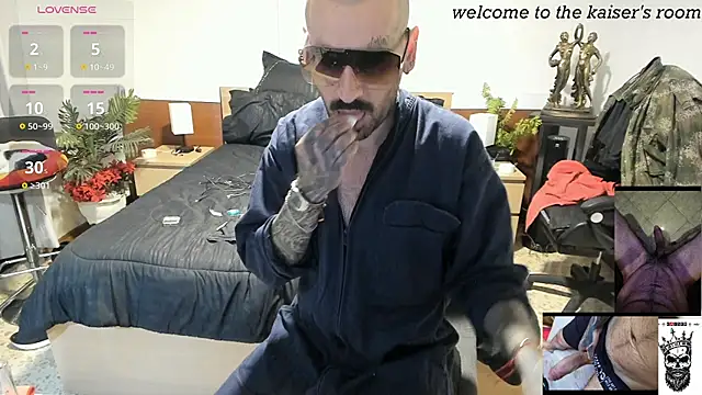 Snapshot of kaiser679_ chatting on December 15, 2025, 12:38 am kaiser679 online show from December 15, 2025, 12:38 am