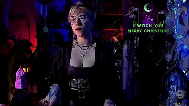 Snapshot of Scarlett_Wanner chatting on December 29, 2024, 7:32 pm Scarlett Wanner online show from December 29, 2024, 7:32 pm