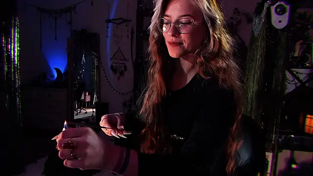 Snapshot of Scarlett_Wanner chatting on October 4, 2025, 7:59 pm Scarlett Wanner online show from October 4, 2025, 7:59 pm