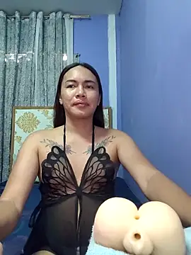 Snapshot of lady_kim_boner chatting on May 28, 2026, 6:10 am lady kim boner online show from May 28, 2026, 6:10 am