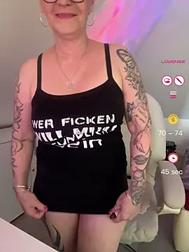 Snapshot of German_Milf chatting on June 2, 2026, 12:49 pm German Milf online show from June 2, 2026, 12:49 pm