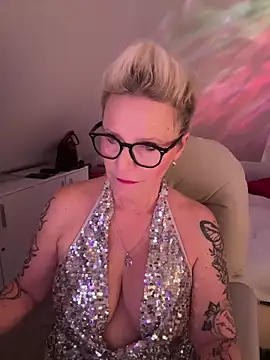 Snapshot of German_Milf chatting on December 21, 2025, 1:46 pm German Milf online show from December 21, 2025, 1:46 pm