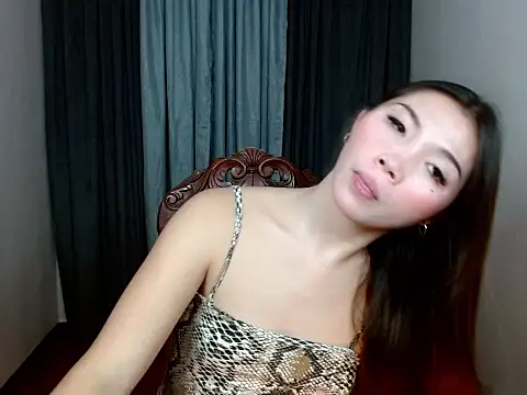 Snapshot of ursexy_allison69 chatting on June 11, 2026, 3:20 pm ursexy allison69 online show from June 11, 2026, 3:20 pm