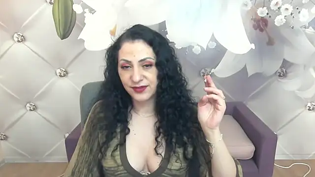 Snapshot of SweetArtemis chatting on March 12, 2025, 1:30 pm SweetArtemis online show from March 12, 2025, 1:30 pm