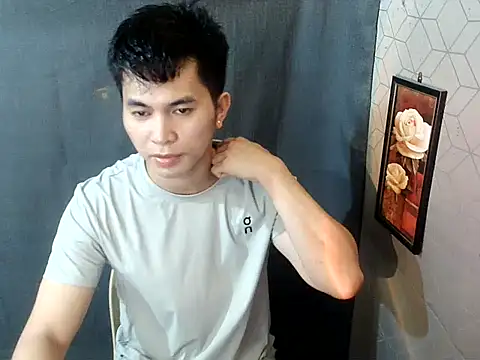 Snapshot of asianpatt69 chatting on May 7, 2026, 10:07 am asianpatt69 online show from May 7, 2026, 10:07 am