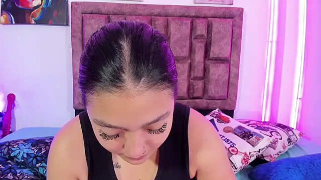 Snapshot of NaughtyAnaa chatting on October 23, 2025, 3:54 pm NaughtyAnaa online show from October 23, 2025, 3:54 pm