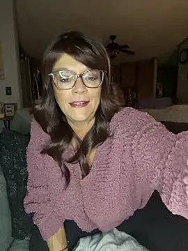 Snapshot of cowgirlc chatting on February 22, 2025, 3:34 am cowgirlc online show from February 22, 2025, 3:34 am