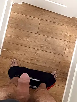 Snapshot of Mark_Dad chatting on February 22, 2025, 12:18 pm Mark Dad online show from February 22, 2025, 12:18 pm