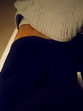 Snapshot of Mark_Dad chatting on February 8, 2025, 5:40 am Mark Dad online show from February 8, 2025, 5:40 am